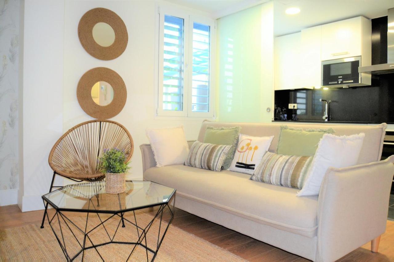 Acogedor Apartamento Junto Al Museo Picasso Apartment Malaga Luaran gambar